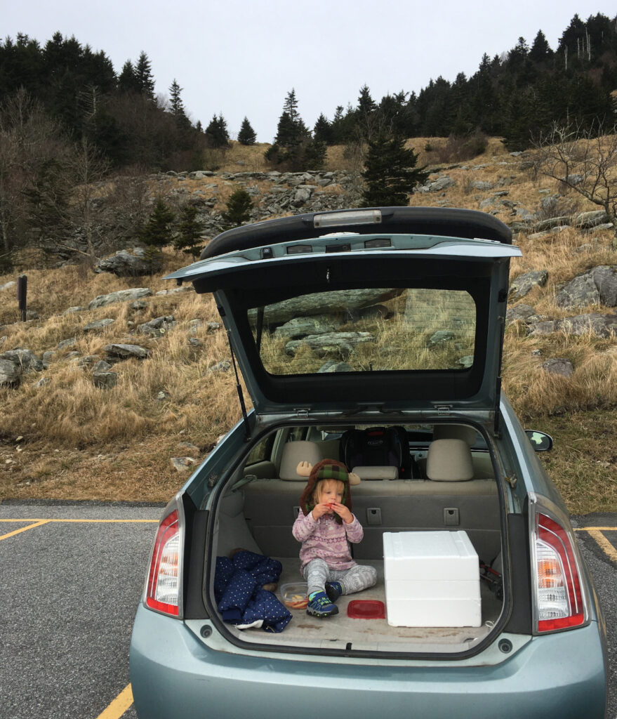 family-friendly hiking grandfather mountain state park